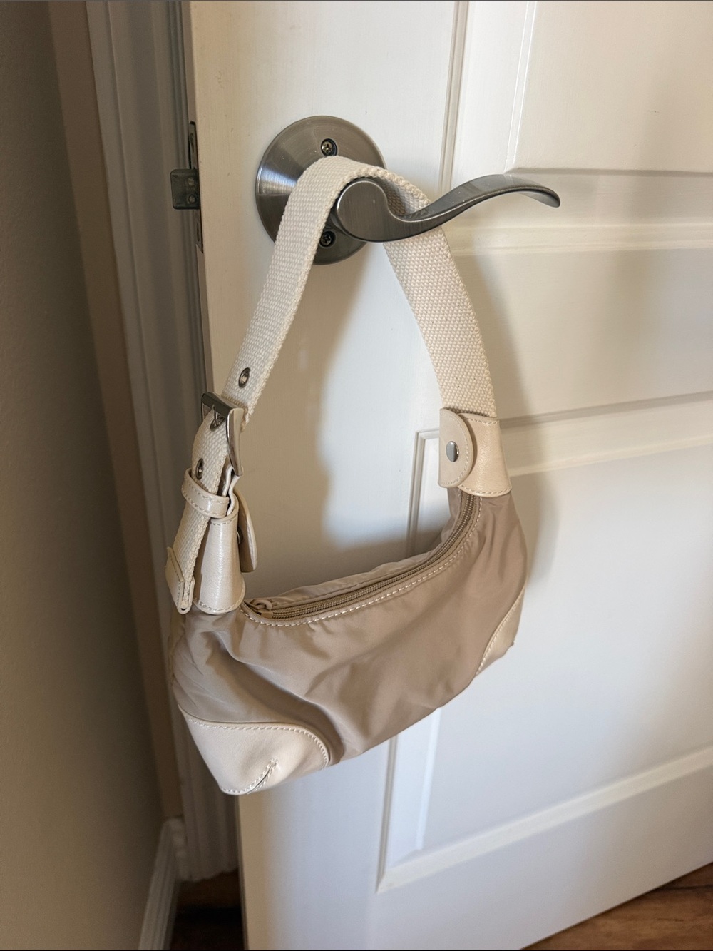 Brandy Melville Beige and Cream Shoulder Bag
